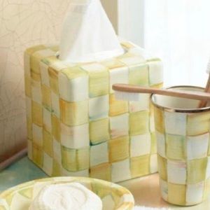 Courtly Check Tissue Box Cover
